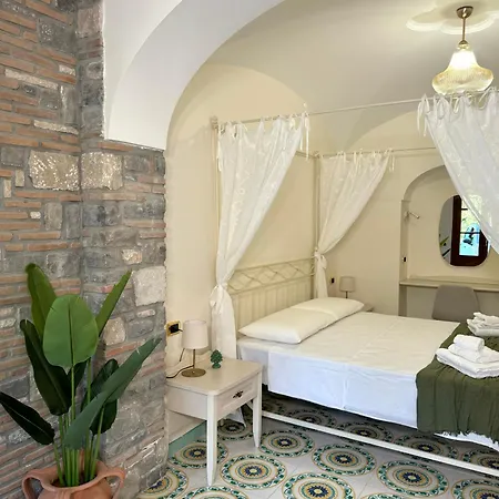 בית נופש Casa Della Riviera סורנטו